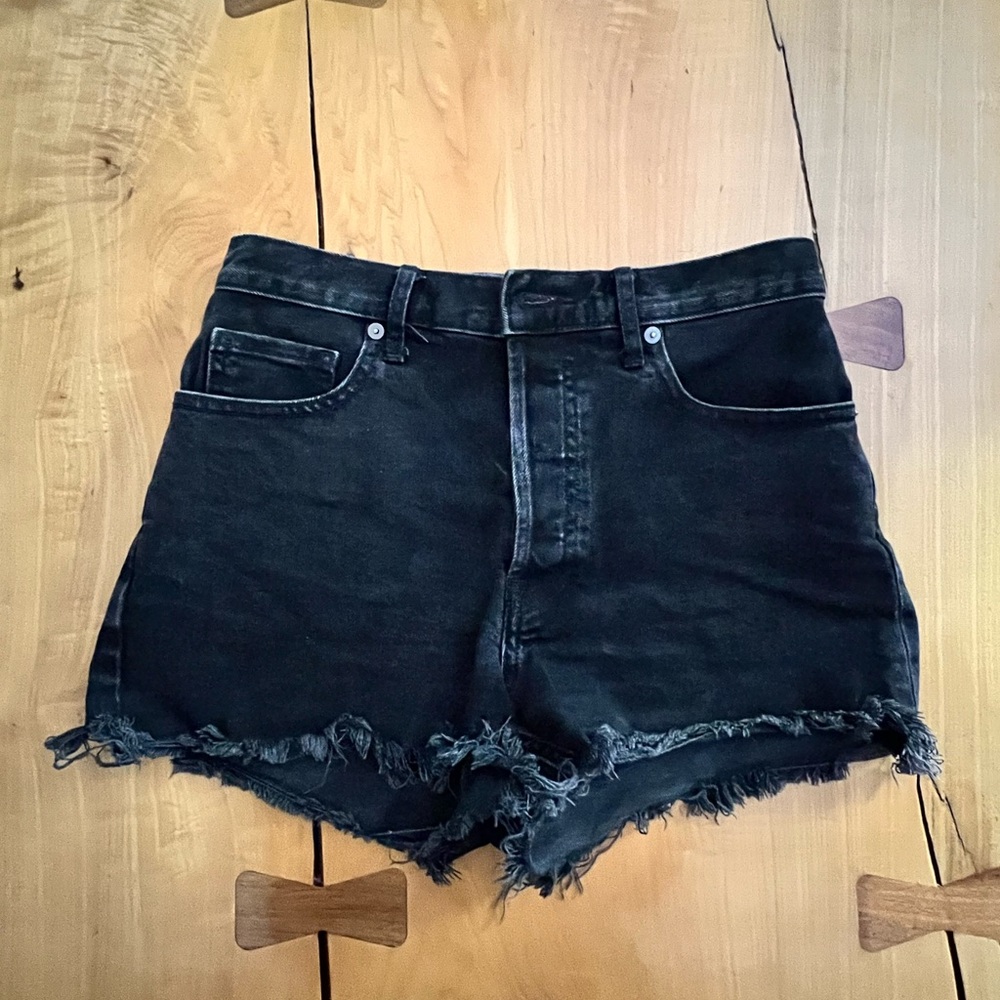Everlane - The Cheeky Denim Short